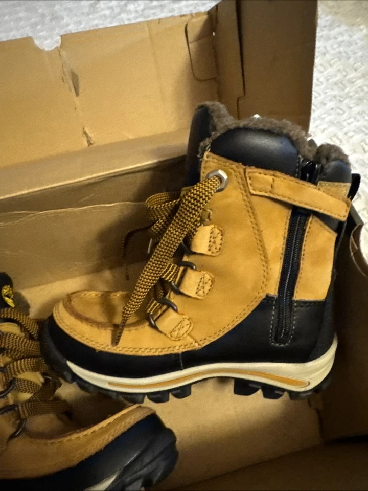 Niño pequeño Timberland Chillberg HP WP trigo Foto 3 de 3