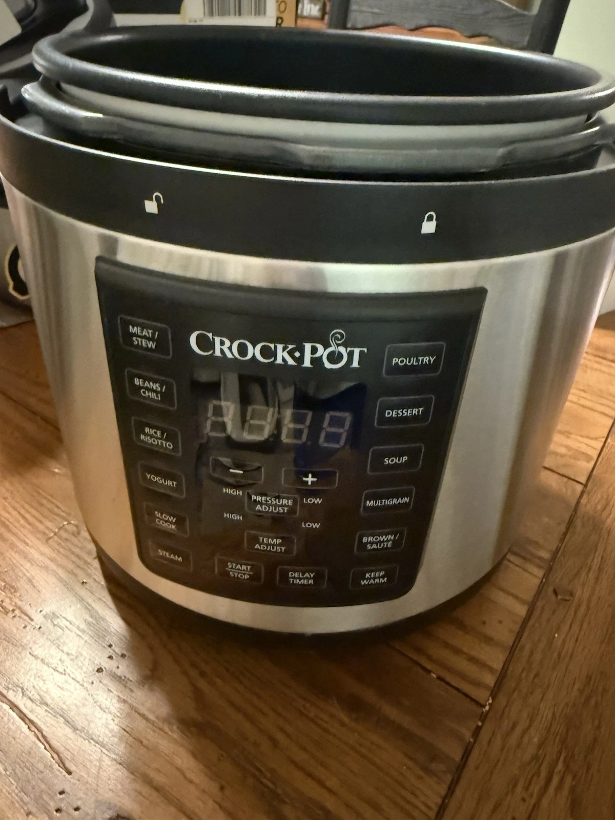 Crock pot Express 6 Quart Multicooker/Pressure Cooker Used Once! EUC!!