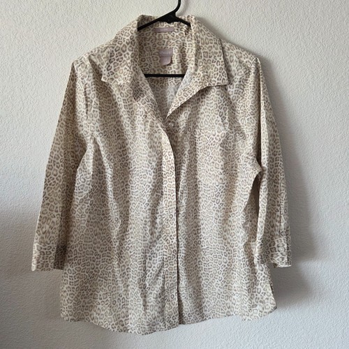 Chicos Größe 2,5 / US 14 bügelfreies Button-Down-Hemd Leopardenmuster 100 % Baumwolle beige