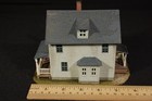 Country Farm House HO 1:87 Scale Built & Painted Building Structure w/Figures — photo 5