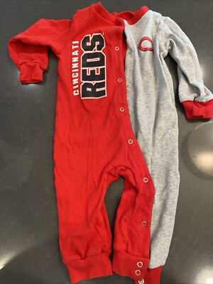 Infant Scarlet/Heather Gray Cincinnati Reds Halftime Two-Tone Sleeper