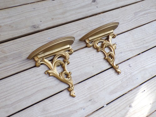 Vintage Pair French Country Syroco Wood Gold Filigree Wall Shelves Set of 2 - Picture 4 of 11