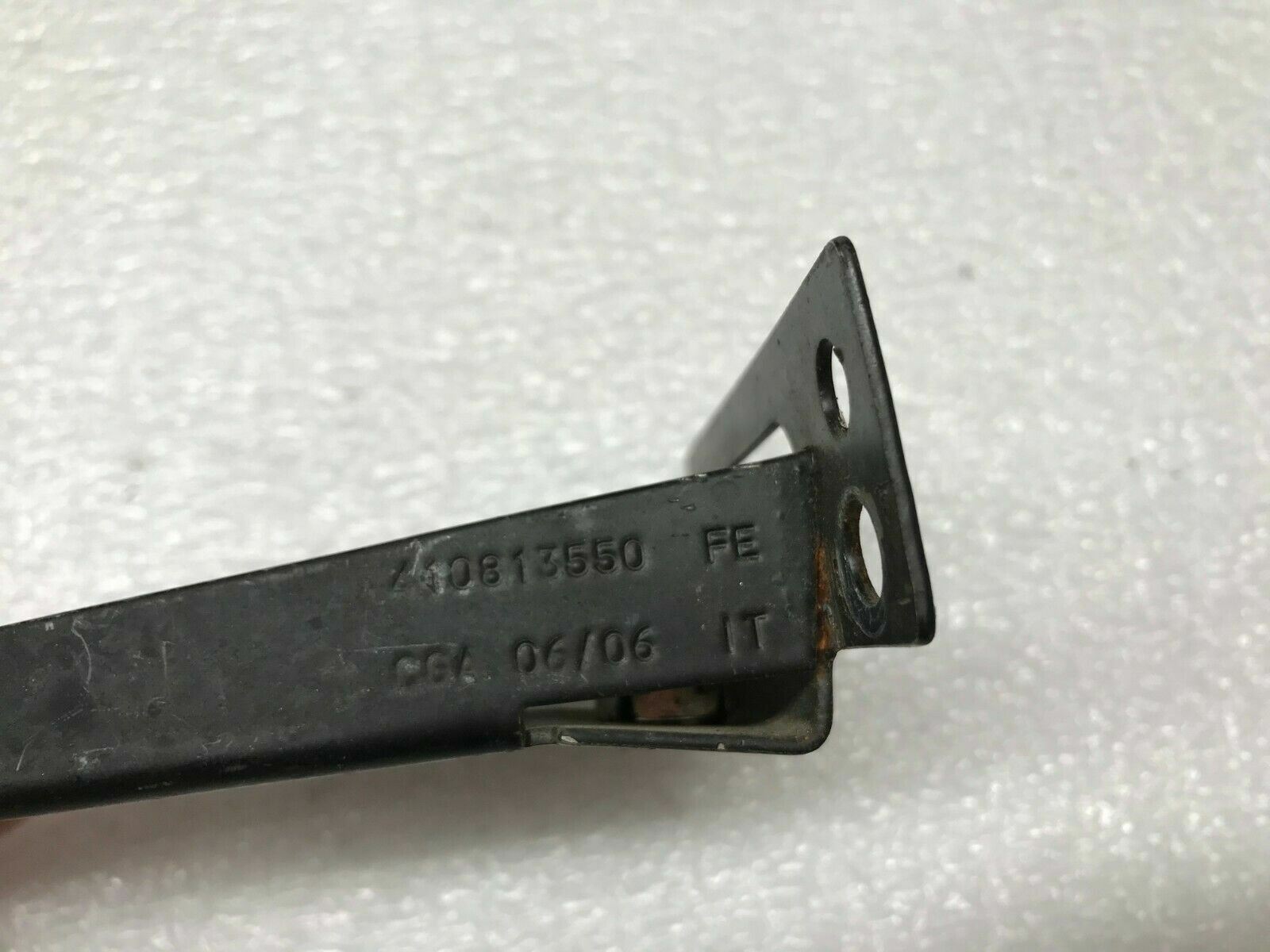 LAMBORGHINI MURCIELAGO LP640 RIGHT SIDE ROCKER MOUNT BRACKET RH OEM 410813550