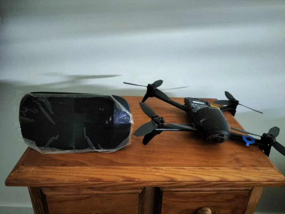 Dron con camara Parrot Bebop 2 - Imagen 3 de 3