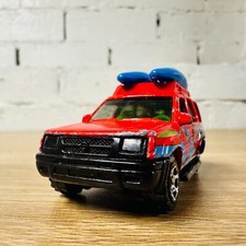 RARE Nissan Xterra Red Blue Amazon Rainforest 2004 Around the World MB490