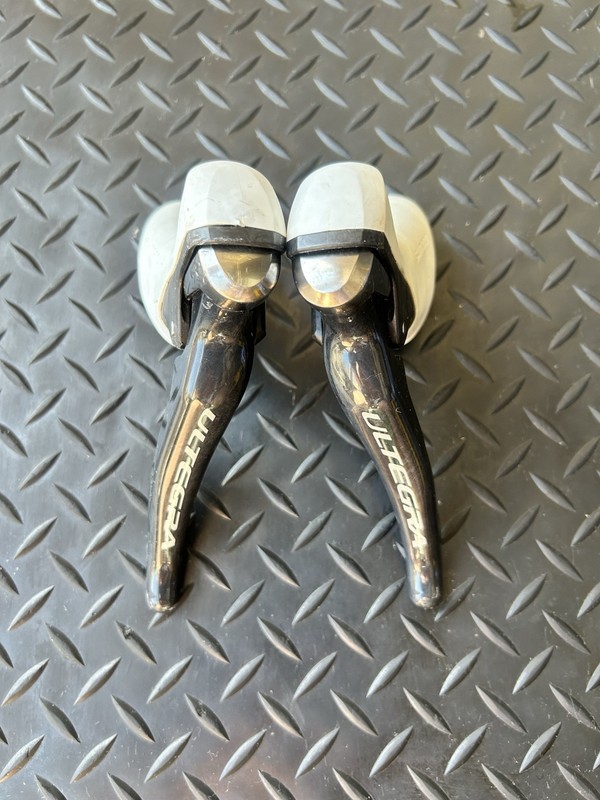 Shimano Ultegra ST-6800 2x11-Speed