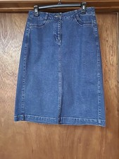 Christopher Banks Blue Stretch Denim Skirt, Sz 4, waist 31", length 24.5".