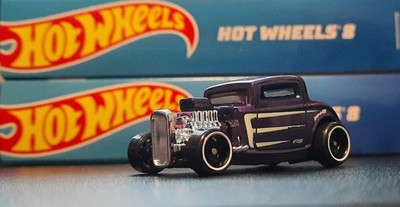 ミニカー Hot Wheels KUSTOM HOTROD Amazon.com: Hot Wheels 2015 Holiday HOT RODS Series '67 Custom