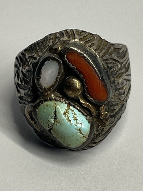 ANTIQUE Size 11 NAVAJO INDIAN STERLING SILVER 14k, TURQUOISE, CORAL, MOP RING
