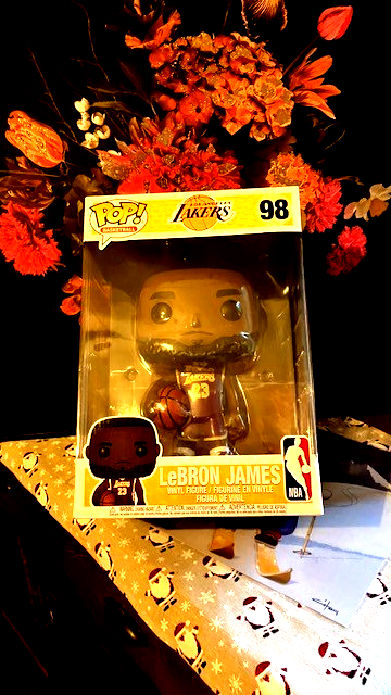 Funko Figurine Pop Nba Lakers 10" Lebron James Purple Jersey - Image 2