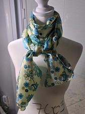Vintage Made in Italy Floral Print Scarf   Blue  Green Paisley Flowers READ 