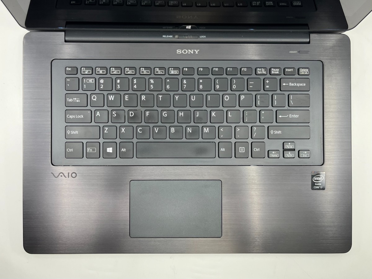 Black Sony Vaio Flip SVF15N17CXB i7-4500U 8 GB RAM 1 TB HDD Screen
