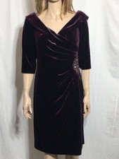 Women's NWT Alex Evenings Embellished Off-Shoulder Knee Length Sheath Dress