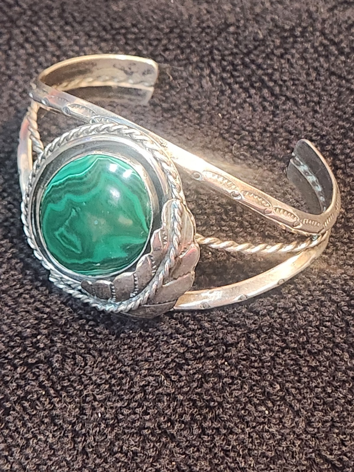 Sterling Silver 925 Native Cuff Bracelet Malichit… - image 1