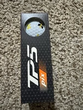 TaylorMade TP5 pix 3.0 NCAA Golf Balls - Michigan Wolverines - 1 Sleeve -3 Balls