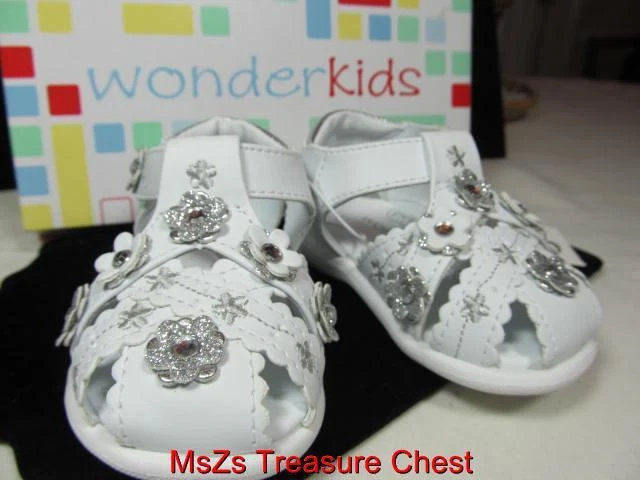 Zapatos de bebé WONDERKIDS blancos "Betsy" con destellos, talla 2M * Nuevos en caja con etiquetas * Foto 3 de 4