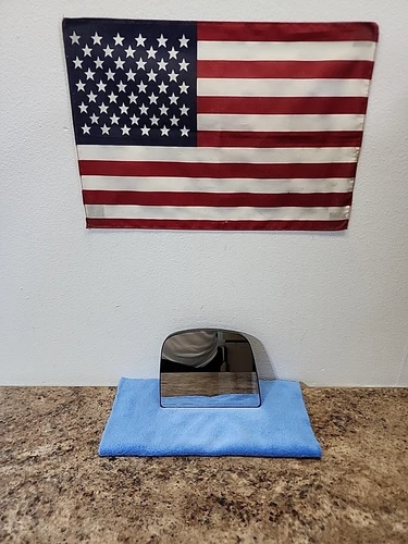 2020 Chevy EXPRESS 1500 Passenger Side Mirror  GLASS ONLY w Blind Spot 