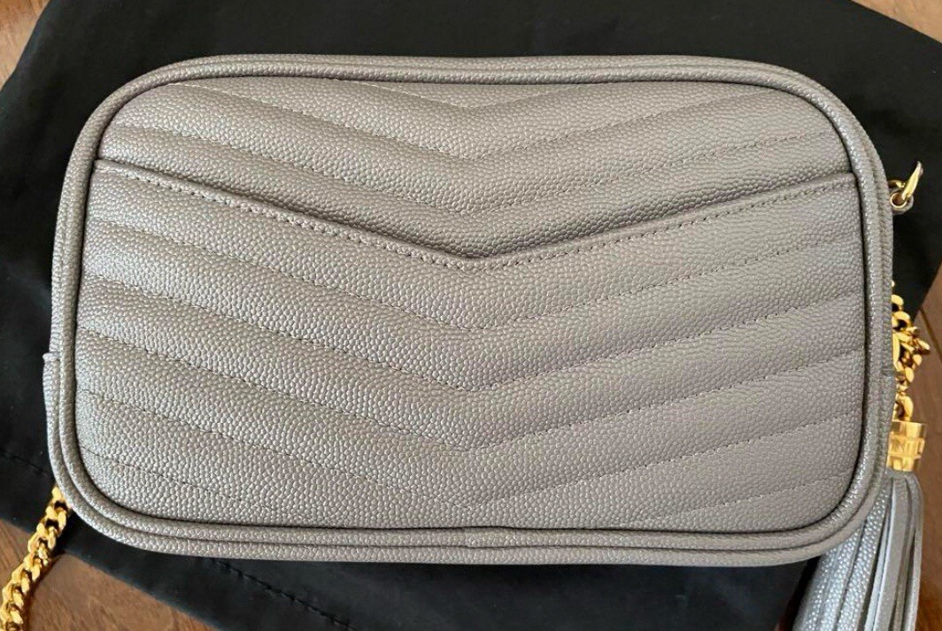 ✴︎SAINT LAURENT✴︎ Borsa a tracolla Mini Lou in pelle per fotocamera GIOCO