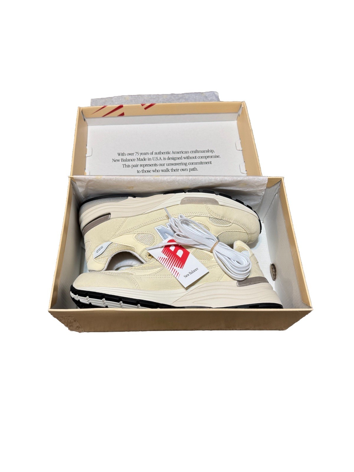New Balance 992 miUSA Calcium/Raw Cashew Men’s Size 9 (U992MC)