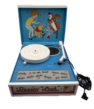 VTG Sears Disney Dancin Pooh Record Player 33/45 Complete Tested Working