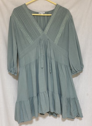 Mini Vestido Baltic Born Amelia Boho Campesino Cabaña Verde Salvia - Extra Grande XL - Imagen 2 de 14