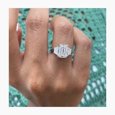 Diamond Ring Emerald Cut IGI Certified VS1 F 2.5 Ct Labcreated 14K W Gold 3Stone