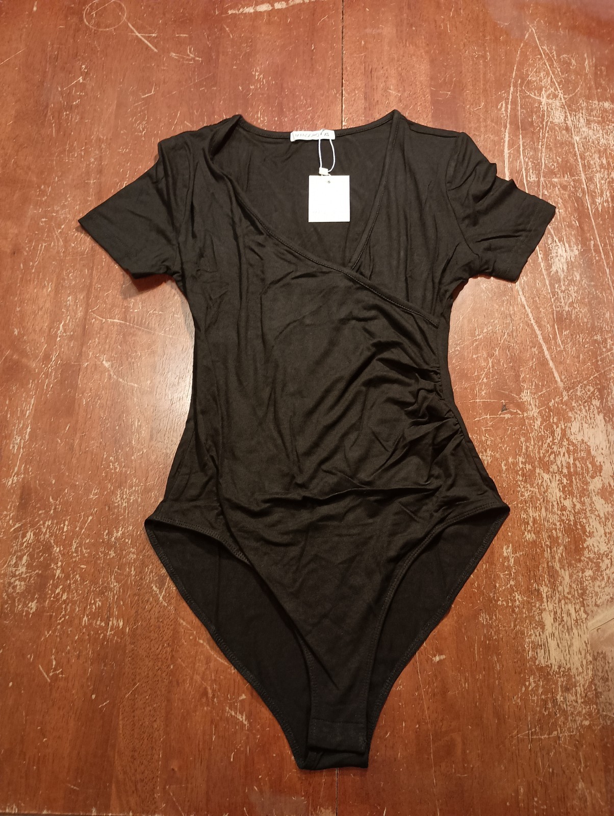 MANGOPOP Women's Black Wrap Twist Front V Neck Short Sleeve Bodysuit Size XS
