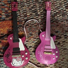 Zwei Kinder Gitarren von Simba           (Einzel Verkauf  auch verfügbar)￼