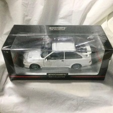 MINICHAMPS Ford Sierra RS Cosworth 1/18 Model Car Collectible Vintage