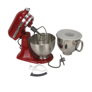Kitchen Aid Stand Mixer with Attachments 2 Mixing Bowls with Cover KSM95ER Red