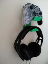 3D Printed XBOX SeriesOne 360 X PS4 PS5 NS 1Controller+Headset Wall Mount Holder