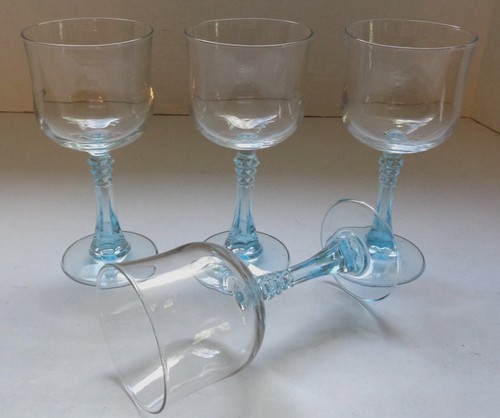 Vintage Cristal D'Arques Durand CRA35 Wine Glass Goblet 6.5” Set Of 4 Aqua Blue