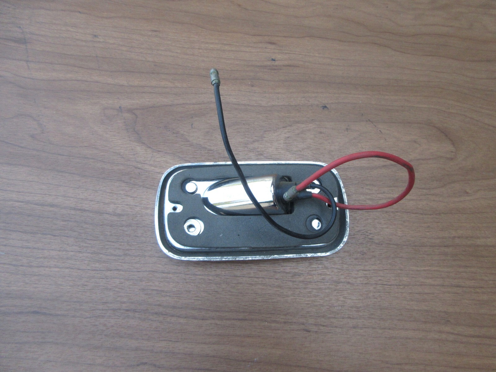 Rolls-Royce Corniche, Silver Shadow Wraith T2 LEFT REAR Red Side Marker Light RG