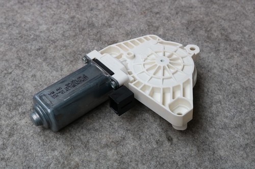 VW Golf 7 Passat Audi Q5 Fensterhebermotor 5Q4959801B Fensterheber vorne links