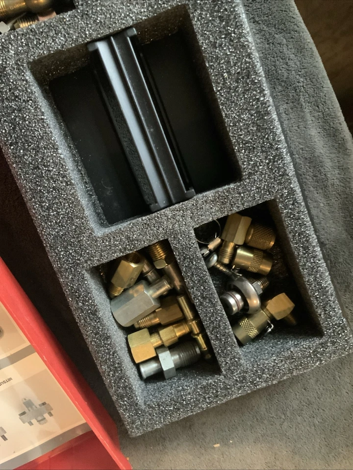 Juego de adaptadores 3M, sistema de limpieza de inyector de combustible, 08933... no estoy seguro si faltan cosas Foto 4 de 4