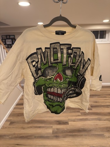 Mixed Emotion Men's M Cream Long Sleeve Crew Neck Skull Graphic Logo T-Shirt