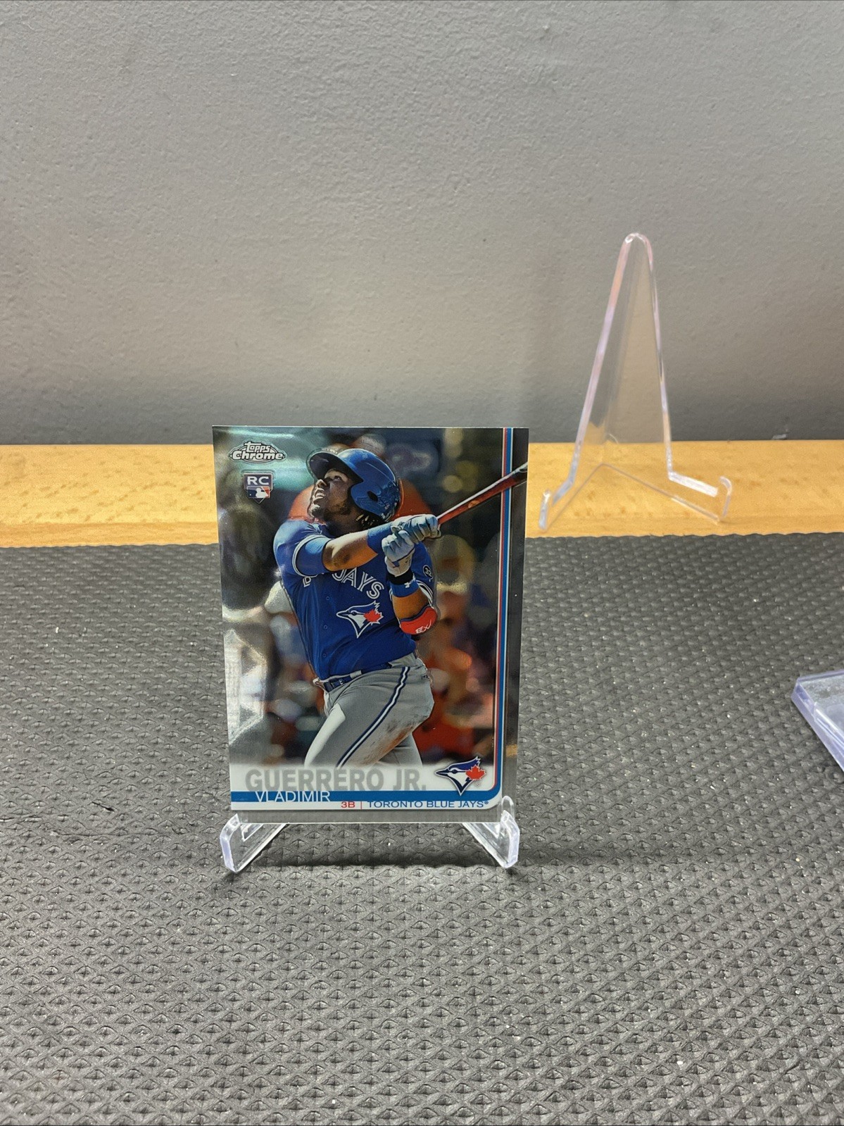 2019 Topps Chrome - Vladimir Guerrero Jr. #201 (RC)