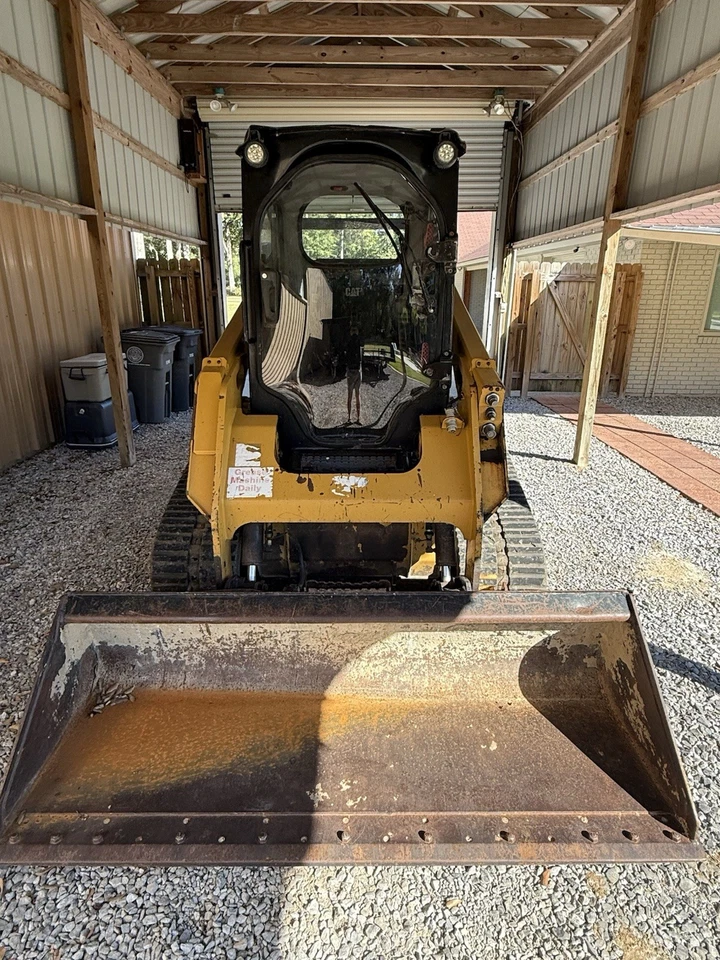 2017 Caterpillar 259D Enclosed Cab Compact Track Skid Steer Loader 74Hp Used - Image 2 of 4