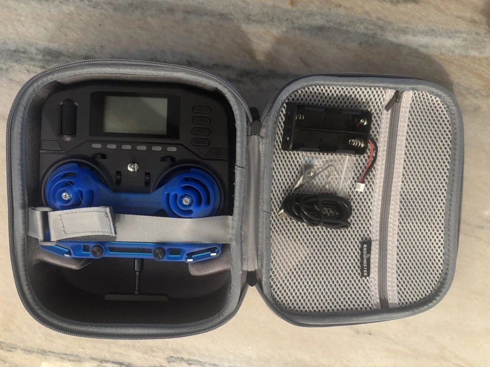 RadioMaster BOXER 2.4GHz Radio M2 Negro (4IN1 MULTI, Negro) Caja abierta Foto 4 de 4