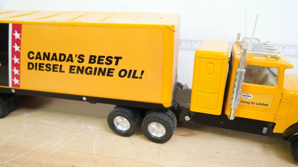 NYLINT Irving IDO Tractor Trailer Semi Truck Pressed Steel 18 Wheelers - Image 4 of 4