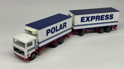 Volvo Kühlkoffer- Hängerzug '' Polar '' Herpa gebraucht / Bitte lesen. 4001
