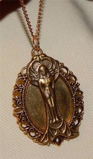 Delightful Picot Rimmed Goldtone Egyptian Goddess Princess Pendant Necklace