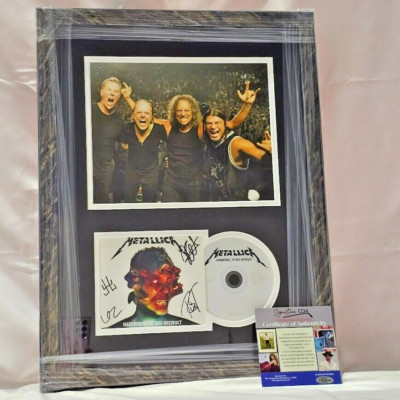 Metallica  Autographed Signed Hardwired to Self Destruct CD Certified Very Rare