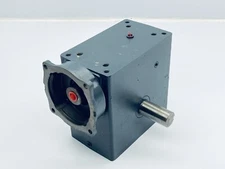 HUB CITY MODEL 324 RIGHT ANGLE GEAR REDUCER 40:1 RATIO 1-3/8" SHAFT 3.25"CENTER