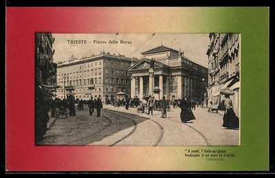 Trieste, Piazza della Borsa con gente e tram storici, Ansichtskarte 