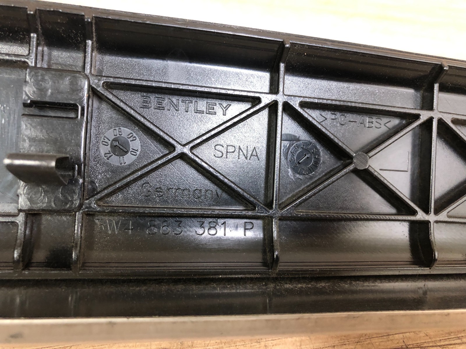 BENTLEY CONTINENTAL OEM FRONT REAR L AND R SIDE DOOR ENTRANCE STEP PLATE COVER
