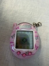 Tamagotchi 2004 Vintage Connection Light Pink Red New Battery Bows Works