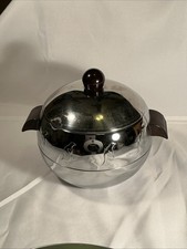 WEST BEND PENGUIN HOT/COLD SERVER VINTAGE MADE IN USA