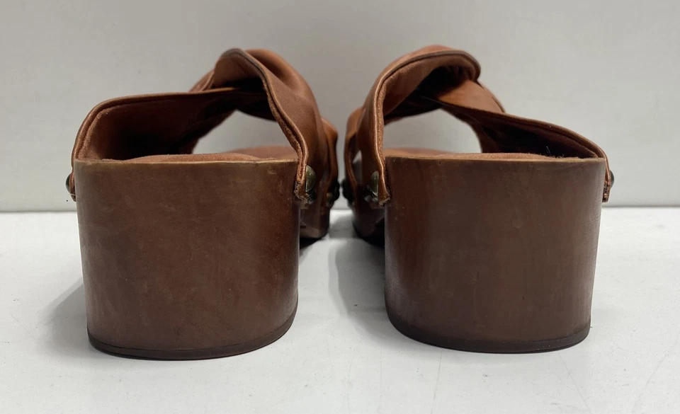 Sandália Feminina Kelsi Dagger Brooklyn Sprinter Slide Tamanho 9M - Imagem 4 de 4