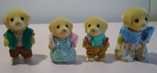 Calico Critters Yellow Labrador Dogs Family Mom Dad Brother Sister Lot of 4